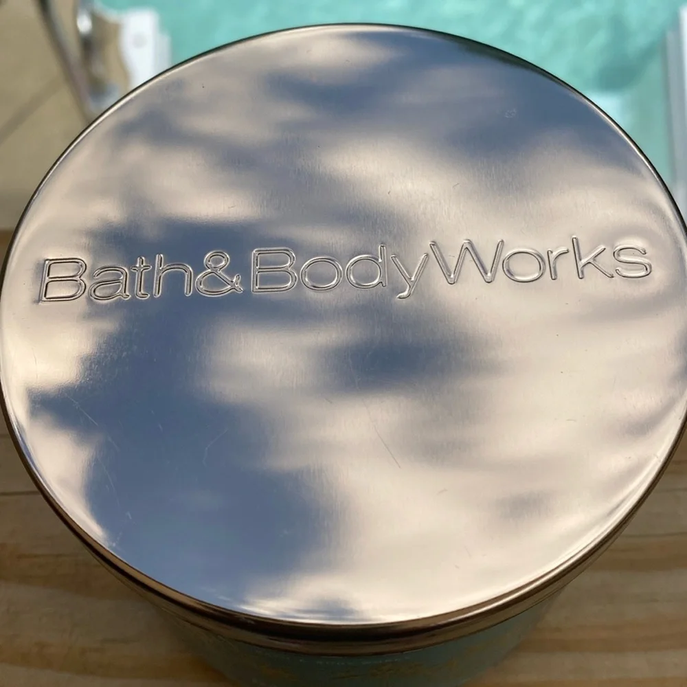 Bath & Body Works brand bath